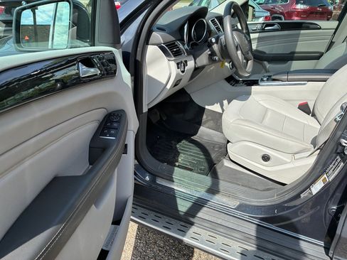 Used 2015 Mercedes-Benz ML 250 BlueTEC 4MATIC w/ Premium 1 Package image 10
