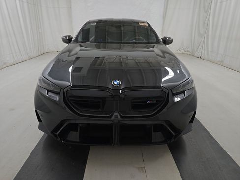 Used 2026 BMW M5 w/ Carbon Package AWD/4WD image 3