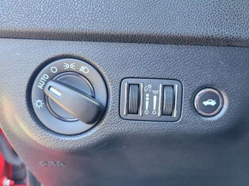 Certified 2020 Dodge Charger SXT RWD image 21