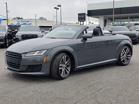 Used 2017 Audi TT 2.0T AWD/4WD image 2