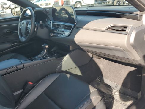 Used 2023 Lexus ES 350 image 18
