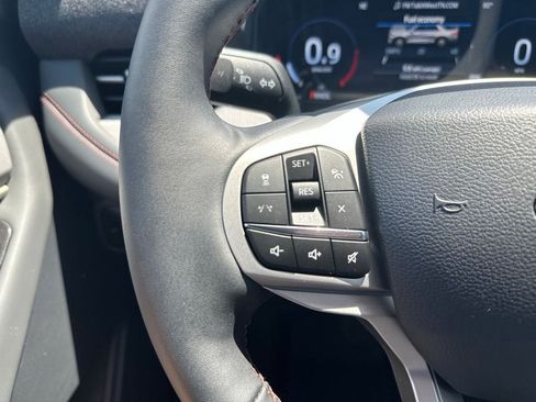 New 2026 Ford Explorer Active w/ Active Comfort Package RWD image 18