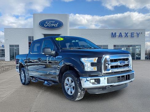 Used 2015 Ford F150 XLT w/ Equipment Group 301A Mid image 3