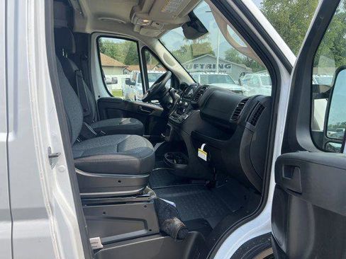 New 2025 RAM ProMaster 1500 w/ Convenience Group FWD image 13