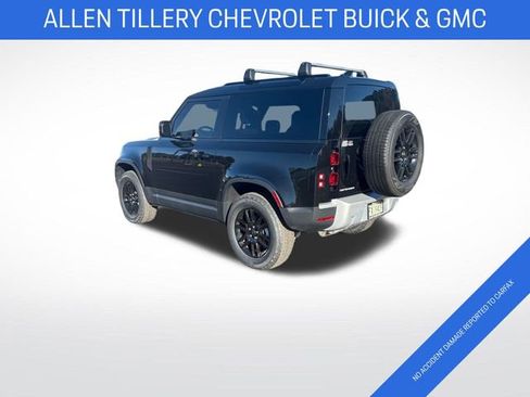 Used 2023 Land Rover Defender 90 S image 3