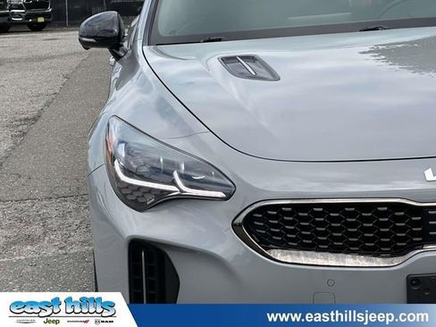 Used 2023 Kia Stinger GT2 AWD/4WD image 8
