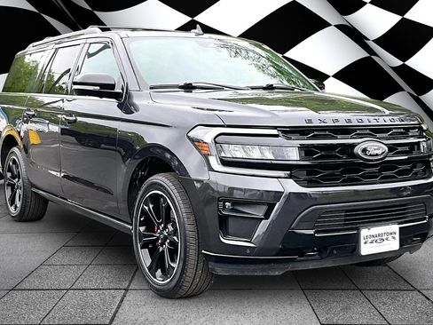 Used 2022 Ford Expedition Max Limited AWD/4WD image 11