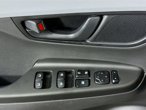 Used 2021 Hyundai Kona SEL AWD/4WD image 21