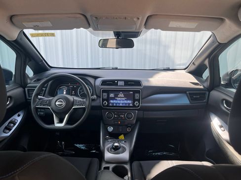 Used 2024 Nissan Leaf S FWD image 18