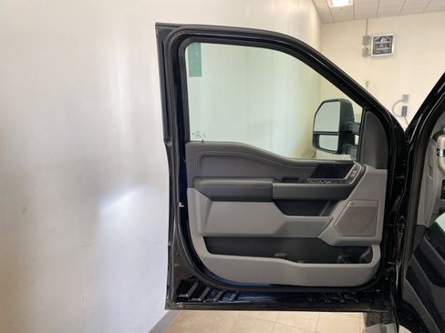 New 2026 Ford F350 XLT w/ XLT Premium Package AWD/4WD image 15