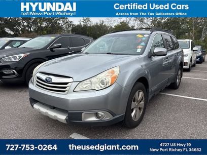 Used 2011 Subaru Outback 2.5i Limited w/ PWR Moonroof Pkg