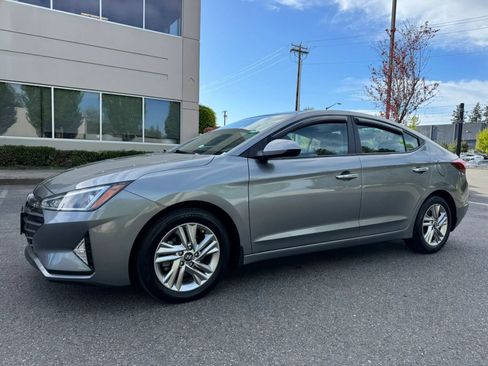 Used 2019 Hyundai Elantra SEL FWD image 5