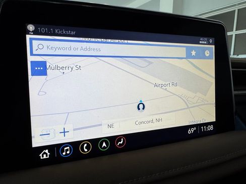 Used 2021 Chevrolet Tahoe Premier w/ Premium Package image 22