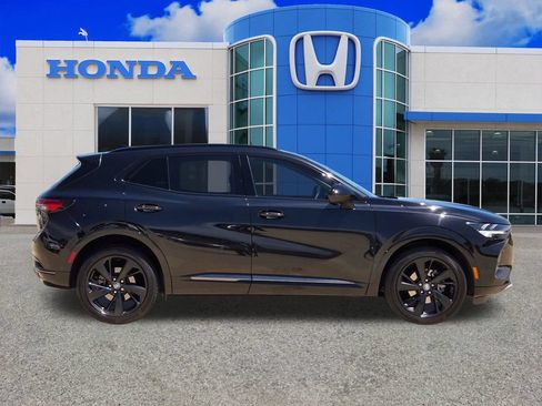 Used 2023 Buick Envision Essence w/ Sport Touring Package AWD/4WD image 2