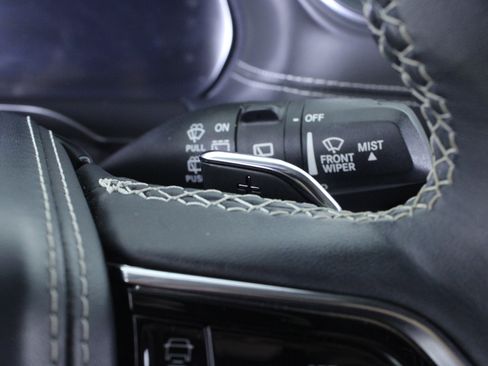 Used 2022 Jeep Grand Cherokee L Overland image 27