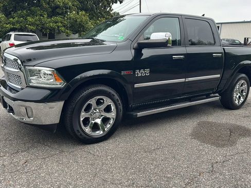 Used 2016 RAM 1500 Laramie w/ Convenience Group image 1