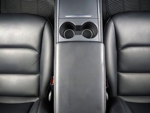 Used 2023 Tesla Model 3 Standard Range RWD image 22
