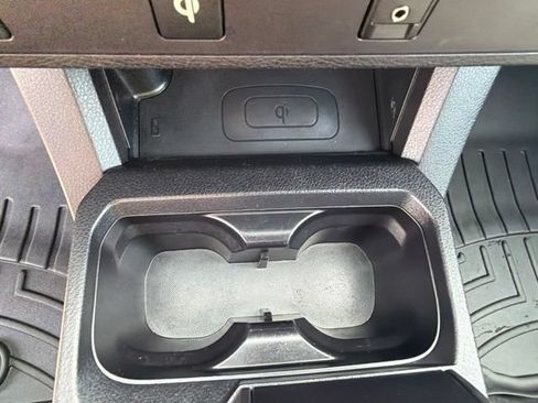 Used 2016 Toyota Tacoma TRD Sport w/ Towing Package AWD/4WD image 42