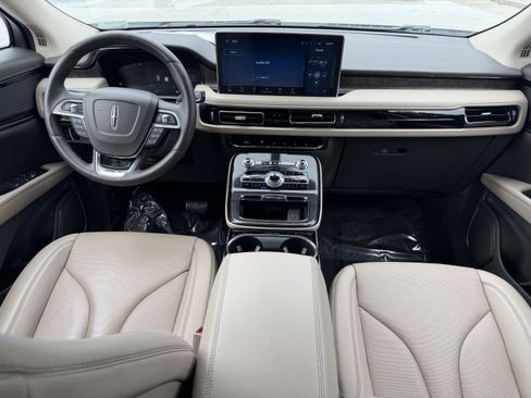 Used 2023 Lincoln Nautilus Reserve FWD image 15
