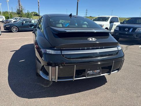 Used 2024 Hyundai Ioniq 6 SE RWD image 9