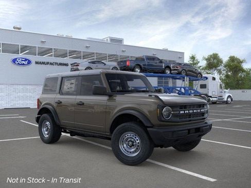 New 2025 Ford Bronco 4-Door image 7