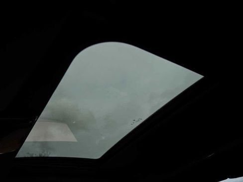 Used 2025 BMW 430i Coupe w/ M Sport Package image 23