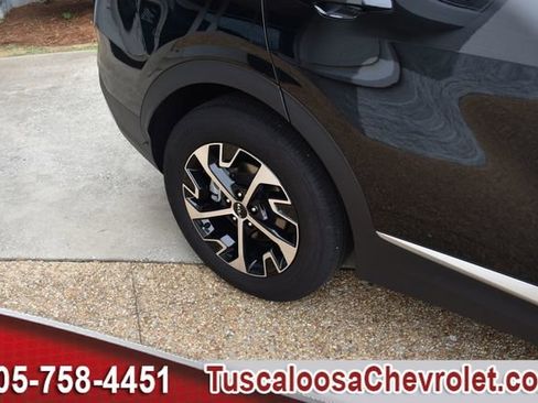 Used 2024 Kia Sportage EX FWD image 13