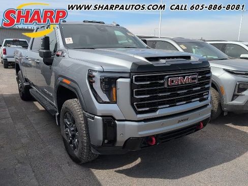 Used 2025 GMC Sierra 2500 AT4 w/ Technology Package image 1