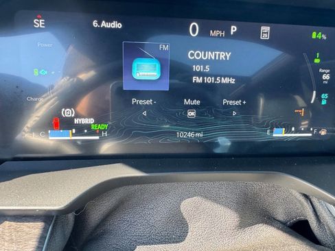 Used 2023 Jeep Grand Cherokee Overland w/ Luxury Tech Group IV image 7