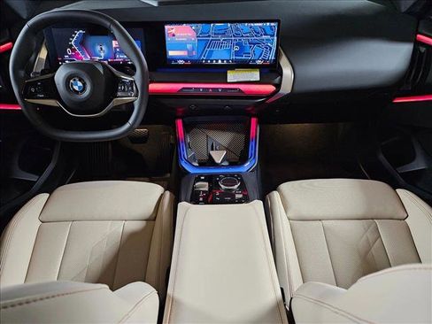 Used 2025 BMW X3 xDrive30i image 15