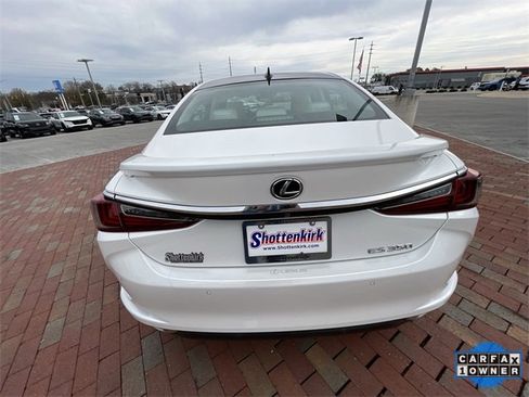 Used 2022 Lexus ES 350 Ultra Luxury image 34