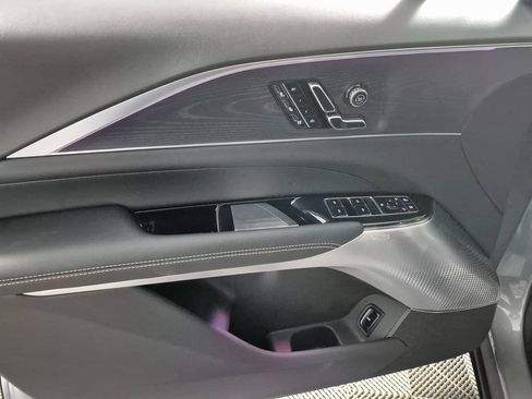 New 2026 Cadillac Lyriq Premium Luxury image 15