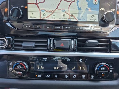 Used 2024 Nissan Pathfinder Platinum AWD/4WD image 22