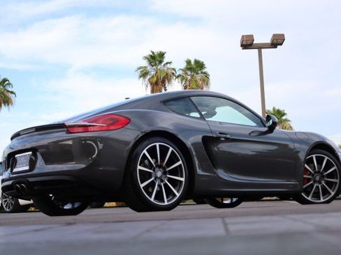 Used 2014 Porsche Cayman S RWD image 19