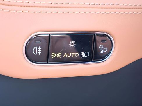 New 2026 Bentley Continental GTC AWD/4WD image 28