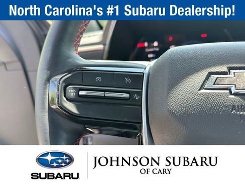 Used 2024 Chevrolet Colorado Z71 w/ Z71 Convenience Package 2 AWD/4WD image 18