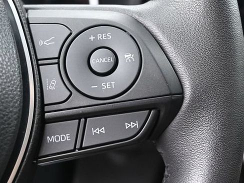 Used 2023 Toyota RAV4 XLE Premium AWD/4WD image 16