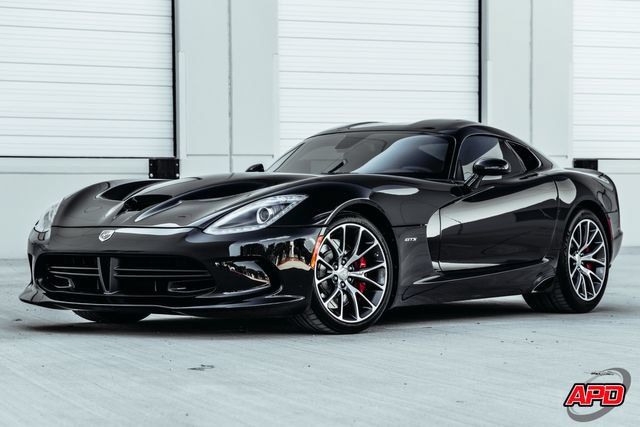 Used 2014 SRT Viper GTS w/ GTS Laguna Interior Package RWD image 40