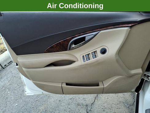 Used 2013 Buick LaCrosse FWD image 20