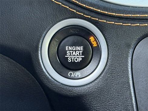 Used 2022 Dodge Charger Scat Pack image 20