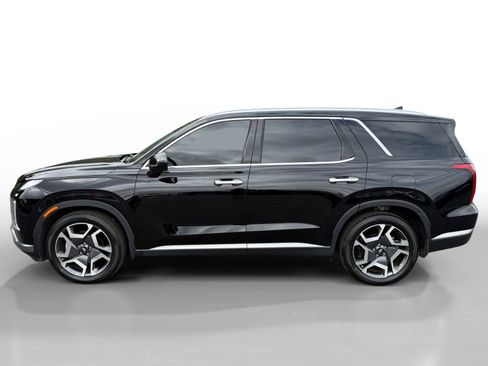 Used 2023 Hyundai Palisade SEL w/ Premium Package AWD/4WD image 2