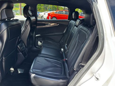 Used 2018 Lincoln MKX Reserve w/ Lincoln MKX Climate Package AWD/4WD image 21