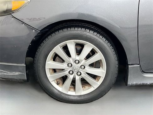 Used 2010 Toyota Corolla S image 23