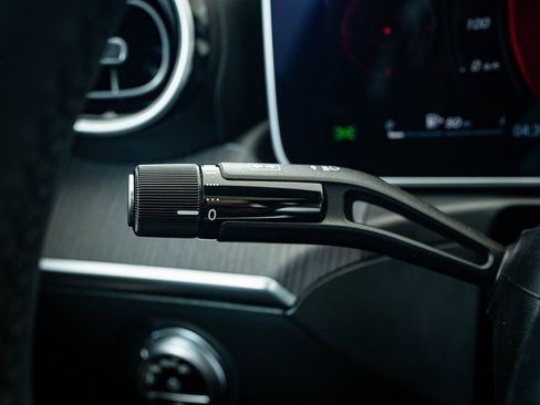 Certified 2025 Mercedes-Benz C 300 4MATIC Sedan image 29