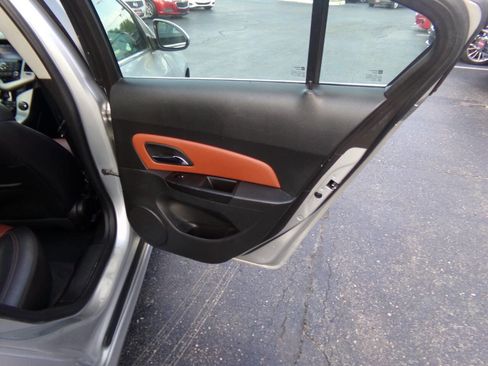 Used 2014 Chevrolet Cruze LT w/ RS Package image 26