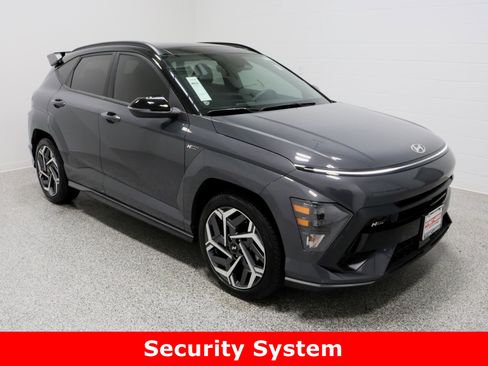 Used 2024 Hyundai Kona N Line image 4