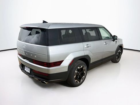 Used 2024 Hyundai Santa Fe SE FWD image 5