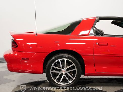 Used 2002 Chevrolet Camaro Z28 w/ SS Performance/Appearance Pkg image 30