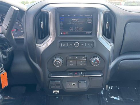 Used 2023 Chevrolet Silverado 2500 Custom w/ Custom Convenience Package AWD/4WD image 16