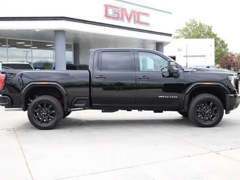 New 2026 GMC Sierra 3500 AT4 w/ Technology Package AWD/4WD image 7